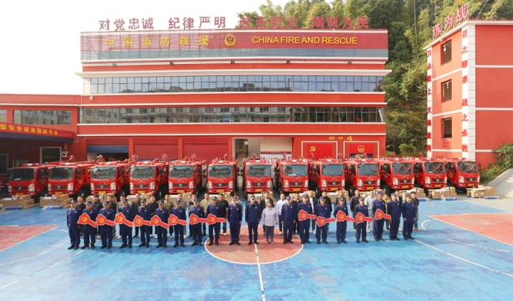 ����4-5������ɭ���������������ն�ɽ�ػ�����صġ�Ӳ��������